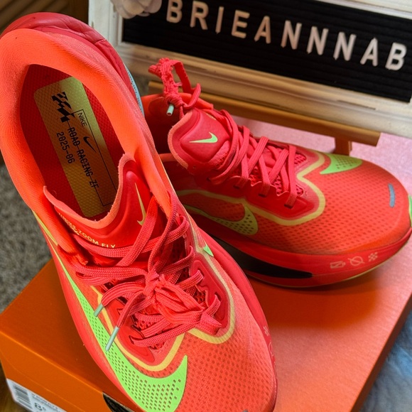 Nike Women’s Zoom Fly 6 Bright Orange and Neon Yellow/Green Shoes - Picture 7 of 16